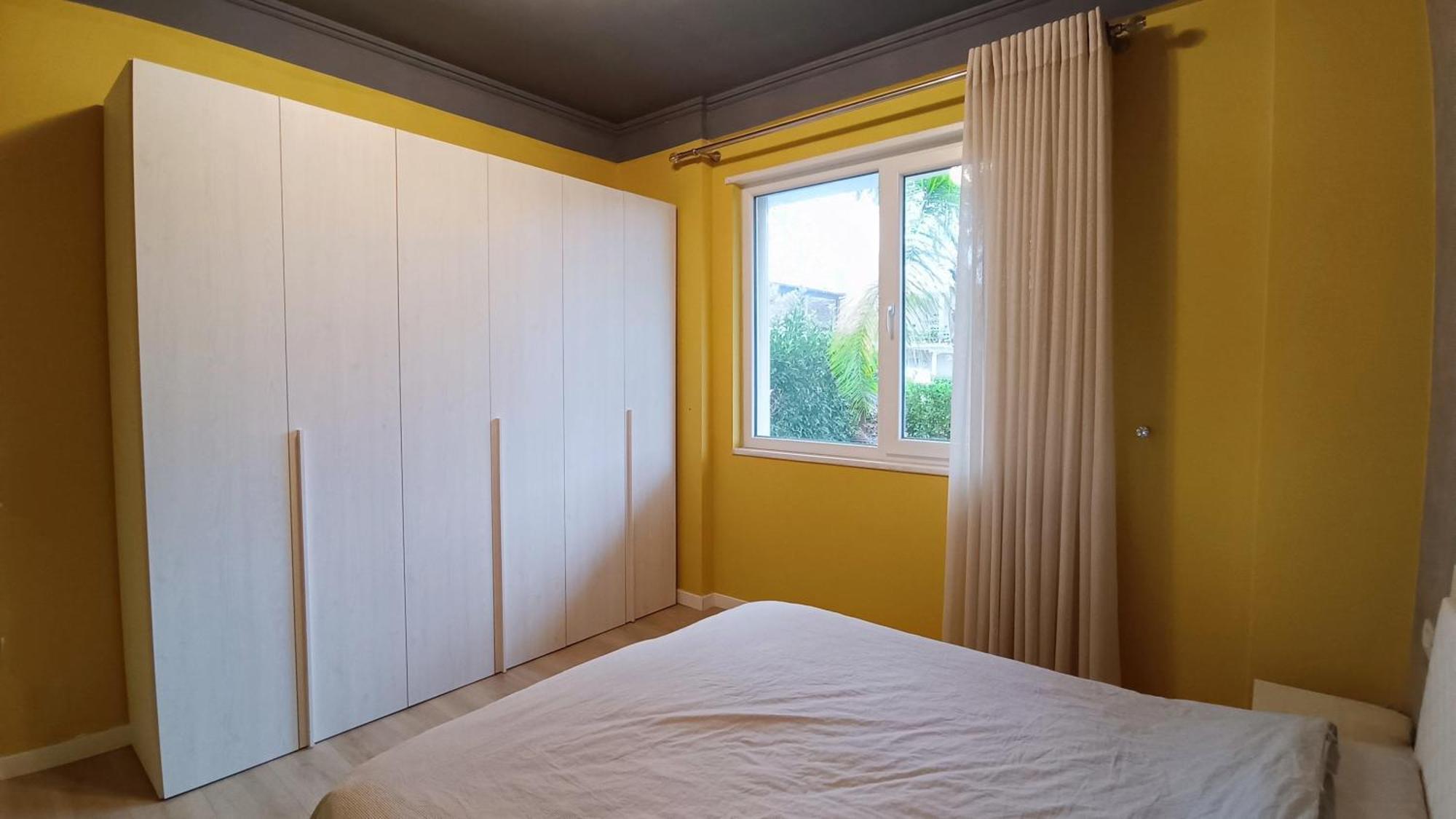 Sunshine Apartment